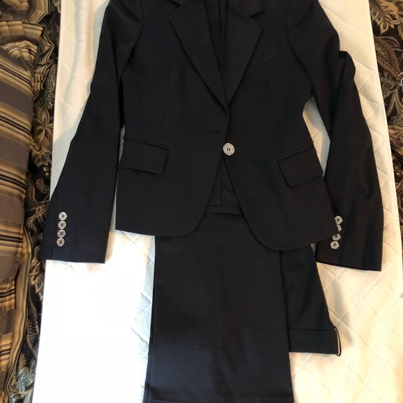 Michael Kors Italy 2-piece suit size 4 - Picture 5 of 8